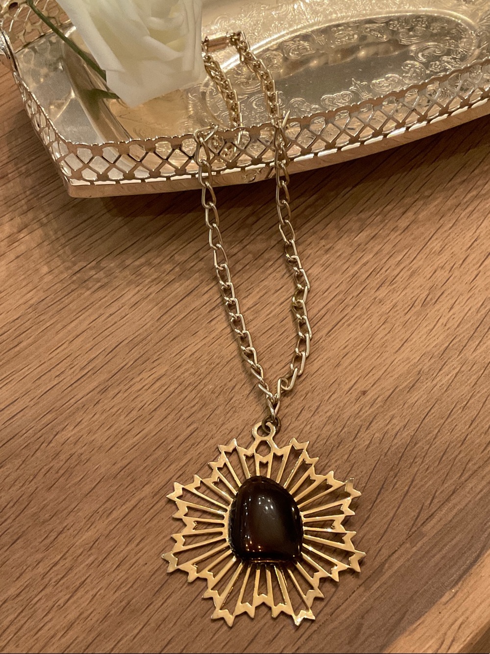 Vintage Germany Signed Gold-Tone Starburst Pendant Necklace 1970โs
